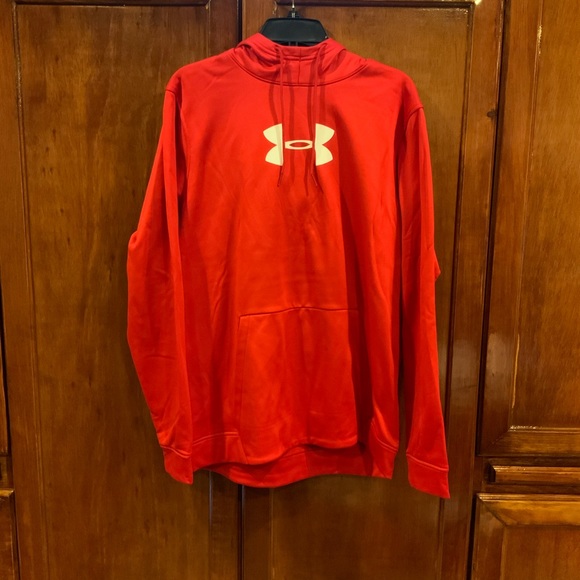 Under Armour Other - Under Armour Hoodie